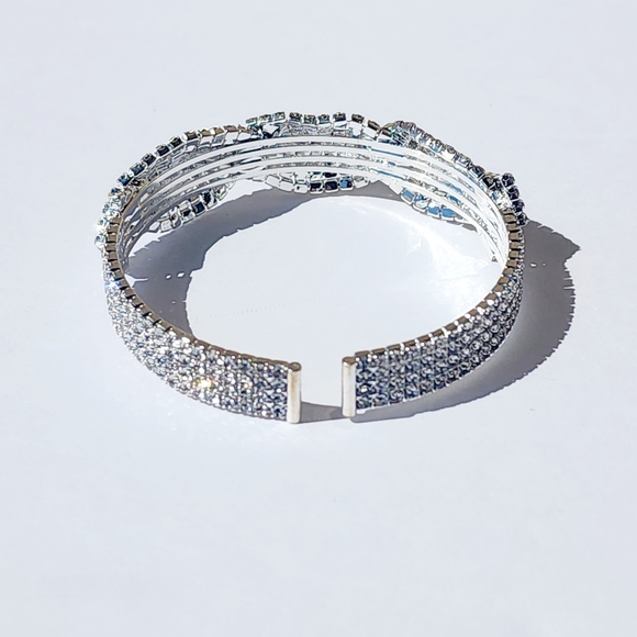 Women's Clear Rhinestones Braided Link Silver Open Wrist Cuff Bracelet - Picture 6 of 6